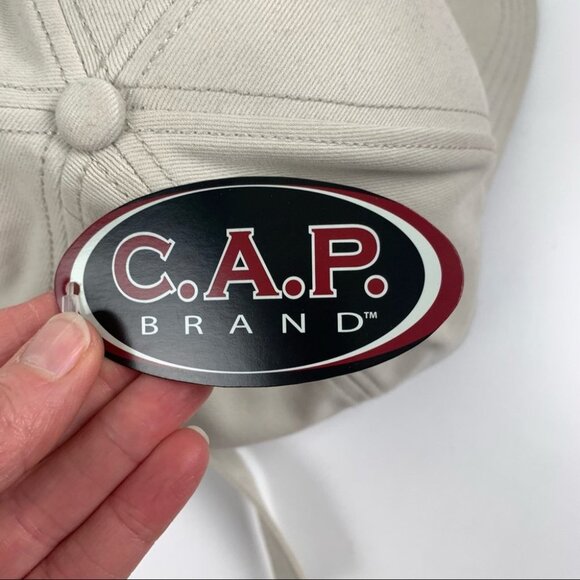 BENTLEY Bethesda White Unisex Baseball Cap NWT - Picture 3 of 5